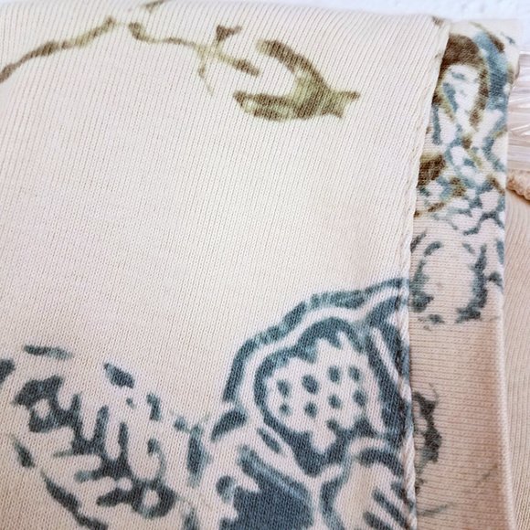 New York & Company Women's Long Sleeve V Neck Floral Shirt Top Blouse Sweater - Picture 6 of 11